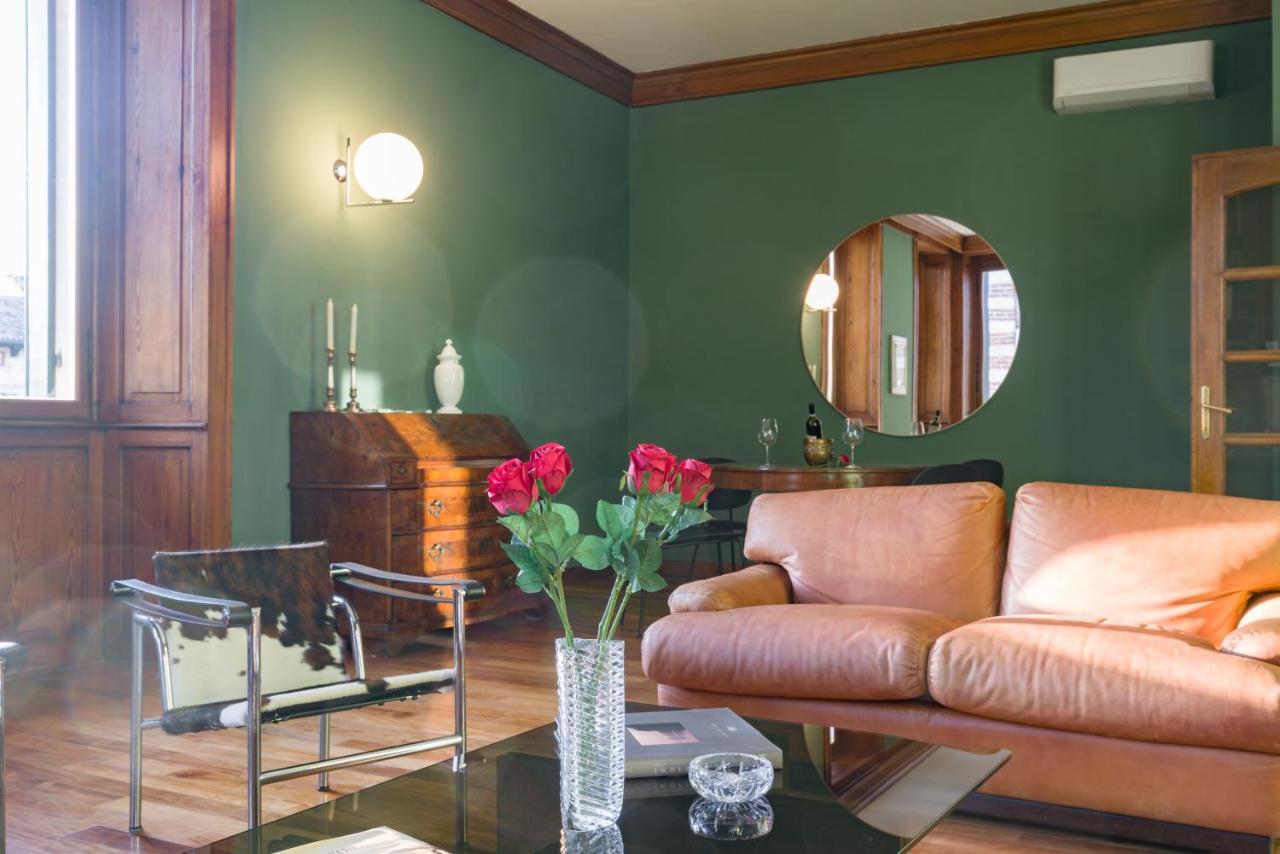 Domus La Costa Apartment Verona Bagian luar foto