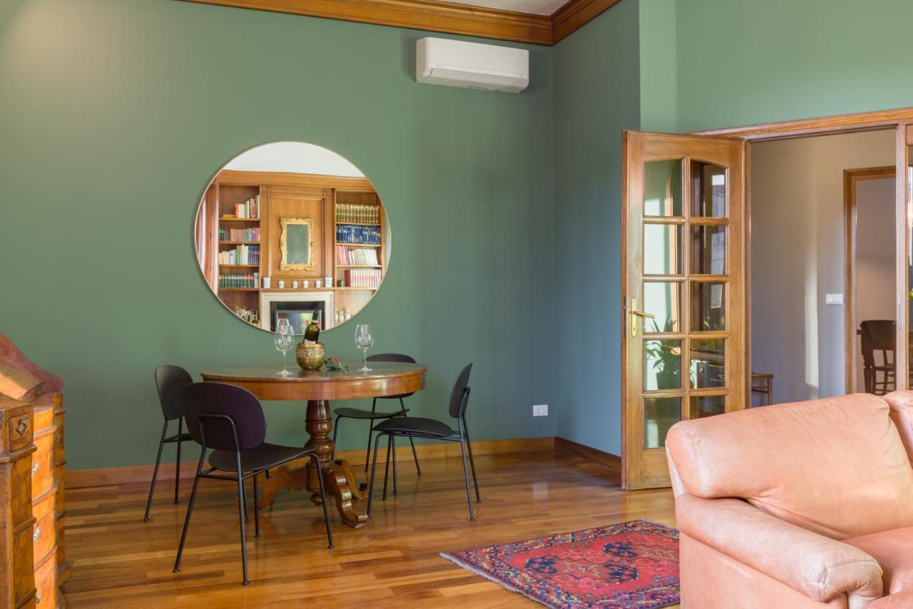 Domus La Costa Apartment Verona Bagian luar foto
