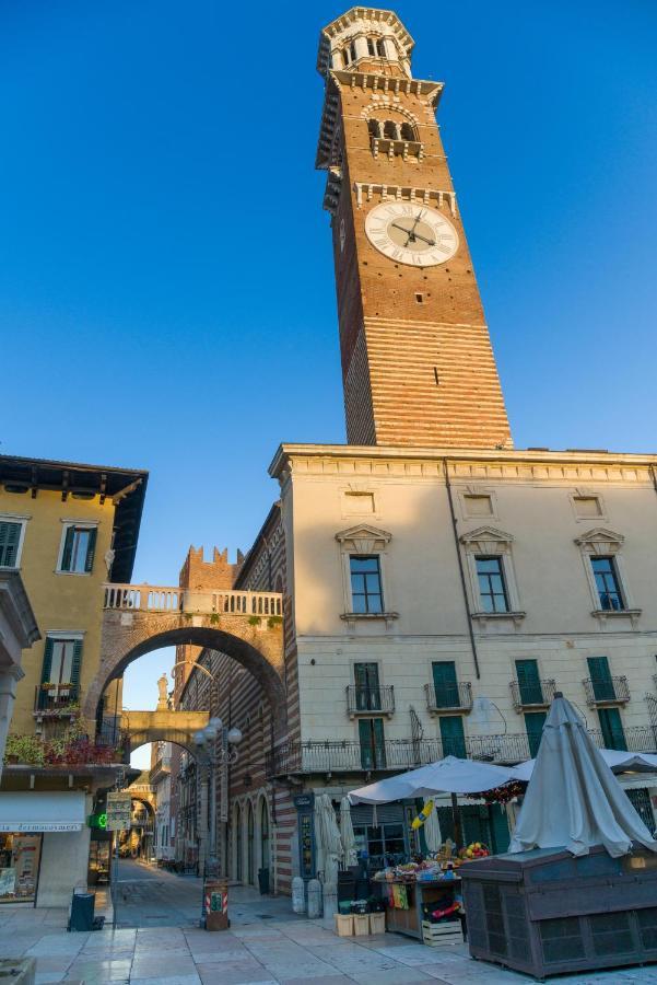 Domus La Costa Apartment Verona Bagian luar foto