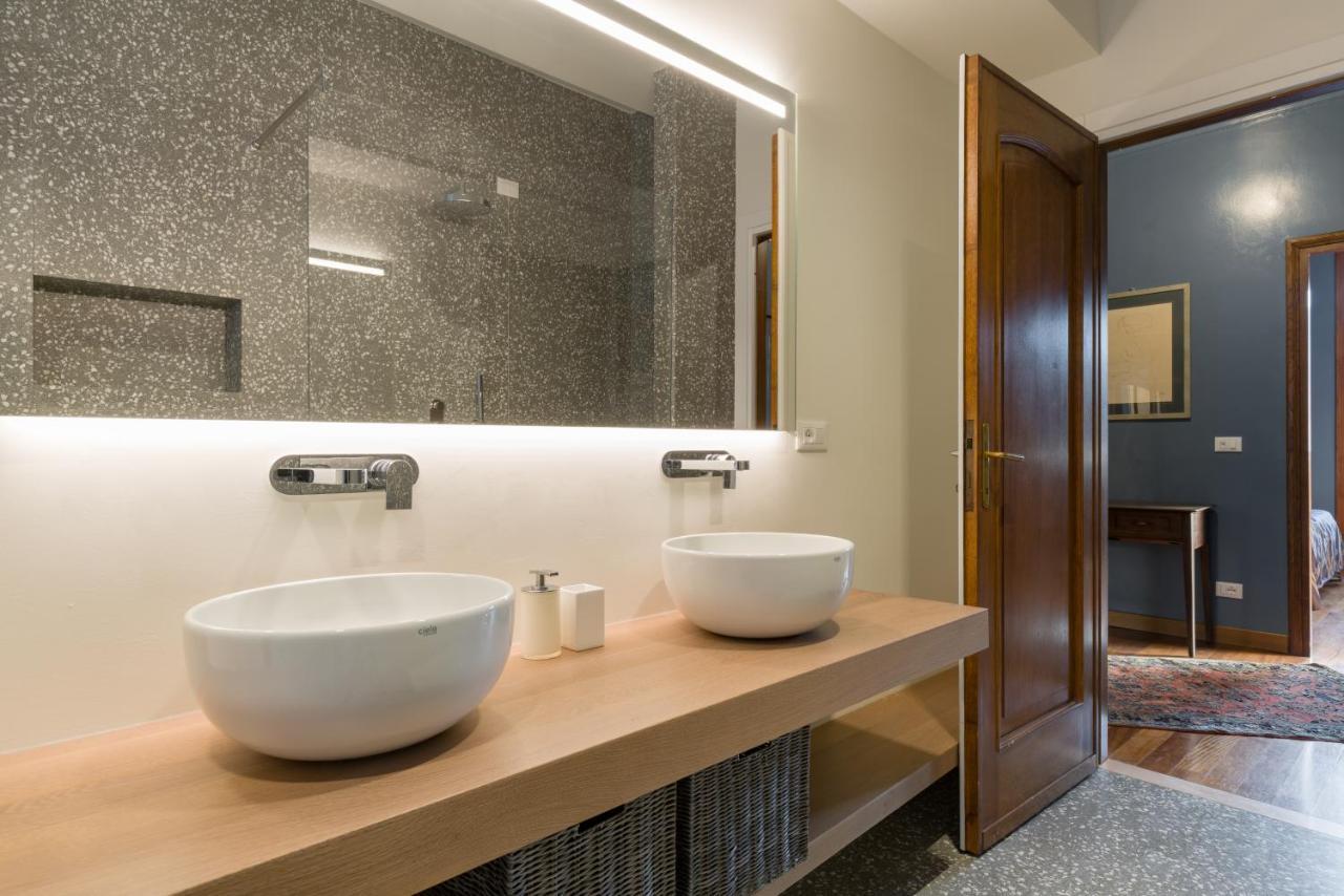 Domus La Costa Apartment Verona Bagian luar foto